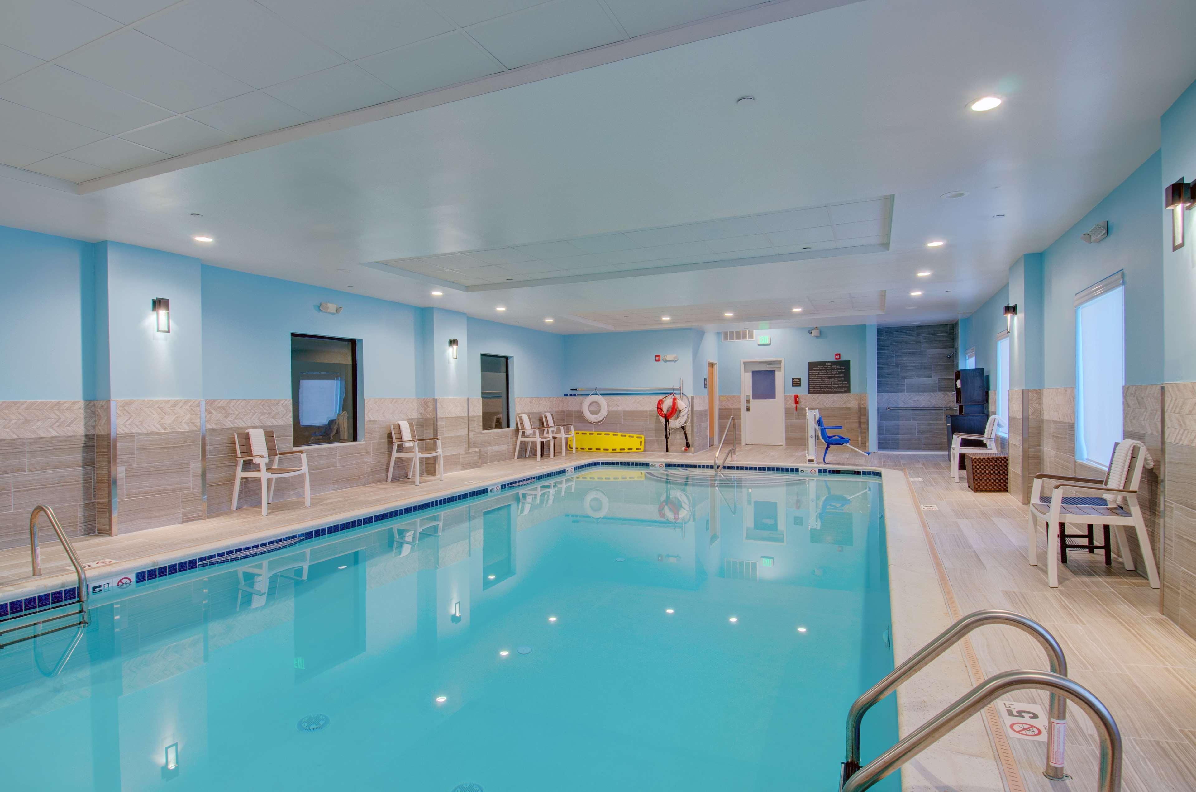 Hampton Inn & Suites Boston/Stoughton Exteriör bild